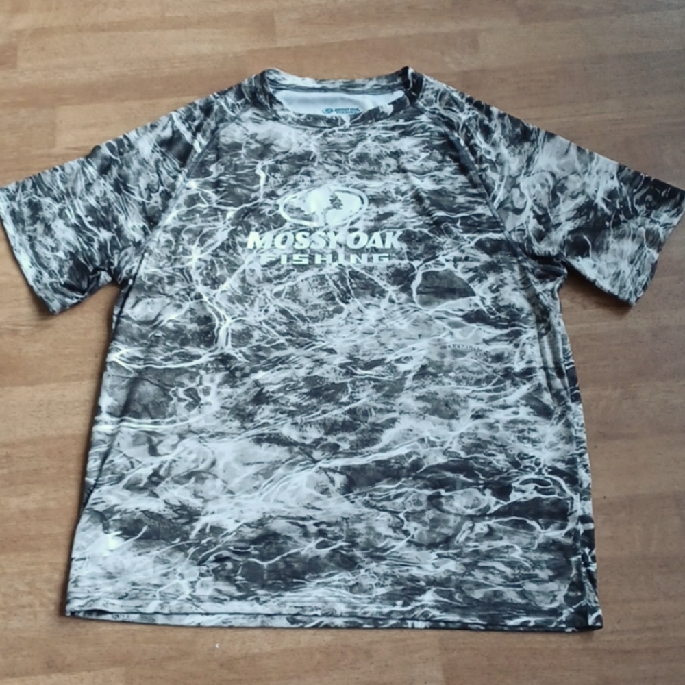 Mossy Oak Fishing Shirt green men's size large